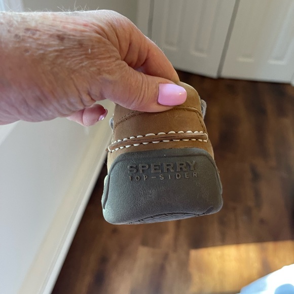 Sperry Topsiders - Men’s Size 8/Women 9.5-10 - Picture 4 of 9